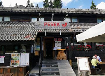 slovenia/sava/restaurant/koca-na-pesku