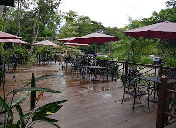 brunei/pulau-selirong-forest-reserve/restaurant/the-garden-s-veranda-banquet-hall-restaurant