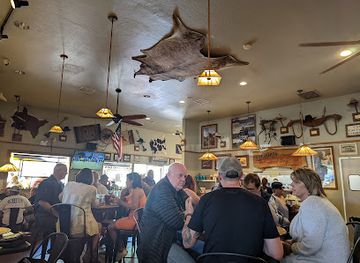 california/livermore/restaurant/the-riata-diner-tavern