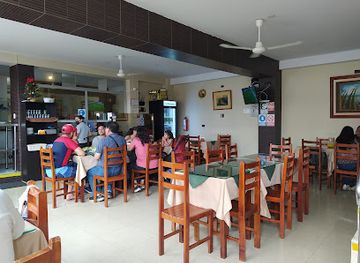 peru/trujillo/huanchaco/restaurant/restaurant-caribe