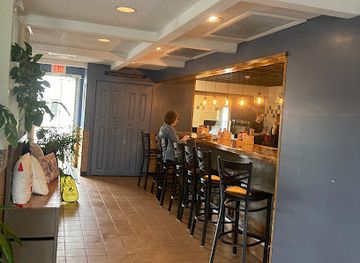 rhode-island/warwick/restaurant/pb-js