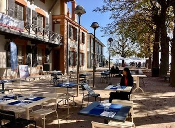 france/lyon/fourviere/restaurant/la-salle-a-manger-restaurant-ecole-apprentis-d-auteuil