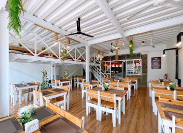 philippines/davao-city/matina-district/restaurant/eat-run-davao