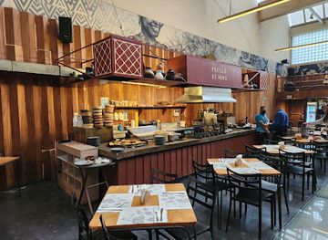 mexico/mexico-city/restaurant/pasillo-de-humo