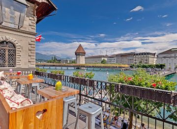 switzerland/lucerne/old-town/restaurant/pfistern