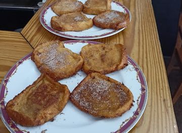 spain/cordoba/santa-marina/restaurant/taberna-el-salmorejo