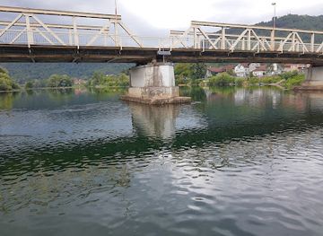 bosnia-and-herzegovina/una-national-park/restaurant/motel-una