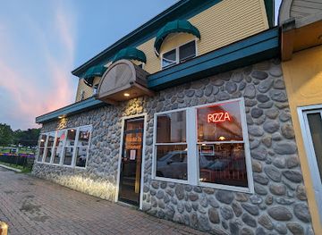 maine/mount-katahdin/restaurant/scootic-in-restaurant