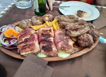 serbia/nisava/restaurant/cairska-kafana