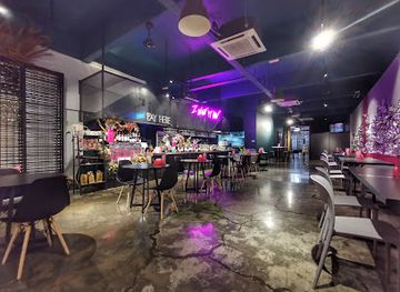 malaysia/kota-kinabalu/karamunsing/restaurant/warehouse-32-sadong