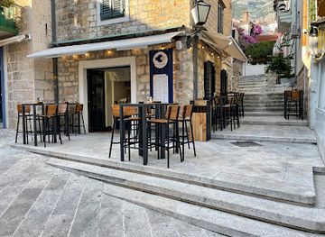 croatia/makarska/restaurant/fish-delish-makarska