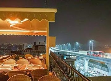 pakistan/rawalpindi/the-mall/restaurant/monal-rawalpindi