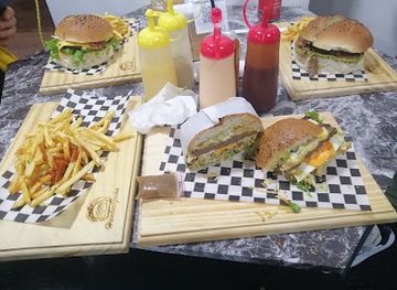 chile/iquique/restaurant/hamburgocha