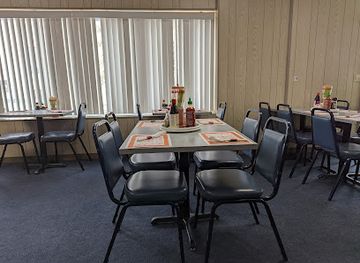 iowa/cedar-rapids/restaurant/phong-lan-restaurant