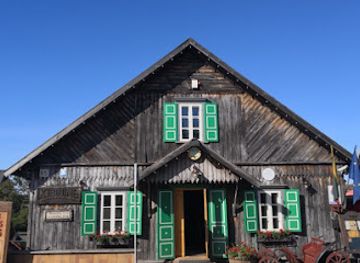 lithuania/trakai-island-castle/restaurant/senoji-kibinine