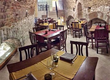 italy/molise/restaurant/osteria-cannavina