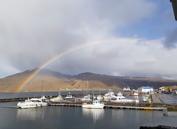 faroe-islands/vagar-island/restaurant/joe-pizza