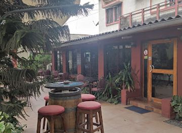 togo/mount-agou-area/restaurant/la-route-des-vins