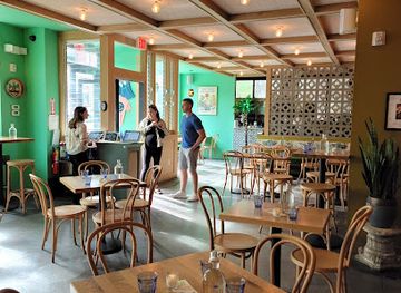 massachusetts/quincy/restaurant/pearl-lime