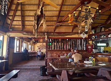 angola/serra-da-leba/restaurant/medara-nuno-batata-restaurante-e-gelo