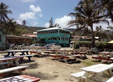 barbados/bathsheba/restaurant/bay-tavern-bar-restaurant