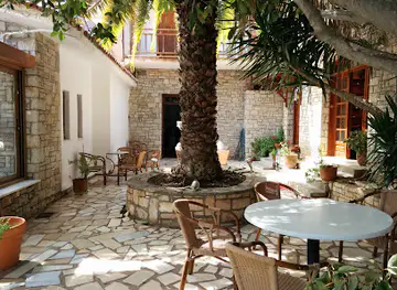 Villa Symposium Restaurant