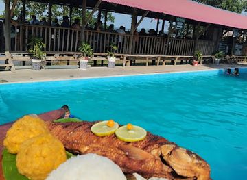 peru/loreto/restaurant/amazolandia