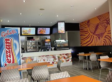 malta/mistra-bay/restaurant/sfc-southern-fried-chicken