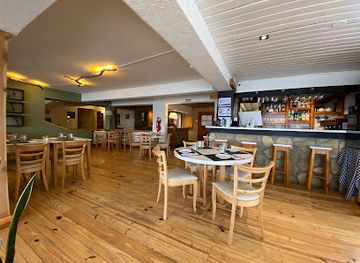 argentina/nahuel-huapi-national-park/restaurant/bodegon-del-lago