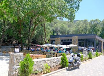 turkiye/kusadasi/guzelcamli/restaurant/milli-park-by-serkan-fish-house-balik-restaurant