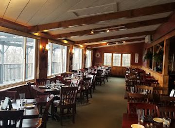 massachusetts/quabbin-reservoir/restaurant/tavern-on-the-hill