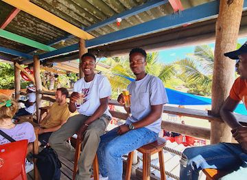 mozambique/inhambane/restaurant/canta-ai-ai