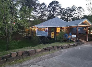 oklahoma/talimena-scenic-byway/restaurant/the-blue-rooster-restaurant