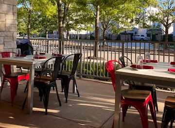 texas/the-woodlands/restaurant/porta-vino