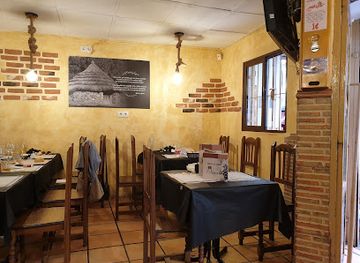 spain/extremadura/restaurant/meson-el-chozo-extremeno-carnes-a-la-brasa-comida-extremena