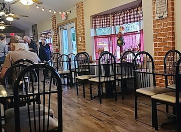 florida/suwannee-river/restaurant/cottage-cafe