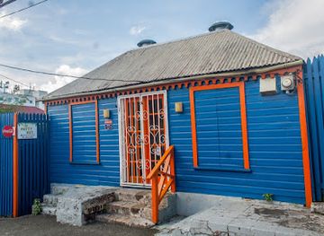 antigua-and-barbuda/st-john-s/restaurant/the-patty-hut