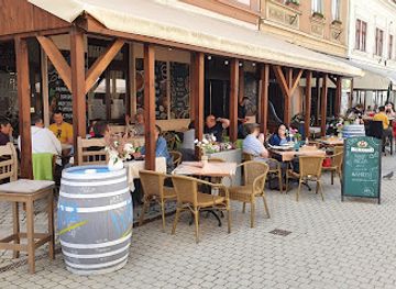 hungary/eger/restaurant/trifla-ivo-es-konyha