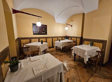 italy/turin/restaurant/tre-galline