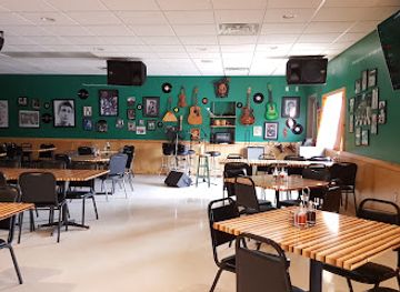 kansas/cross-timbers/restaurant/little-grill
