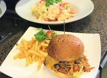 czechia/olomouc/restaurant/restaurace-roxbury-u-mlyna