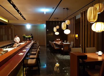 south-korea/gyeonggi-province/restaurant/akira-back