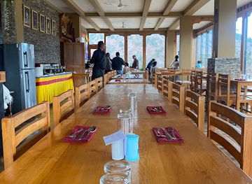 bhutan/punakha/restaurant/chimi-lhakhang-organic-cafe
