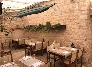 croatia/hvar/restaurant/giaxa