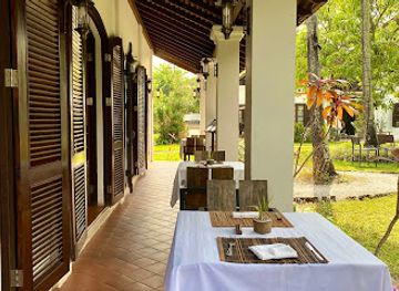 laos/phakse-province/restaurant/maitoo-restaurant