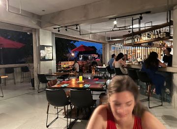 puerto-rico/vieques/restaurant/placita