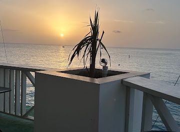 barbados/mullins-beach/restaurant/cherry-beach-barbados