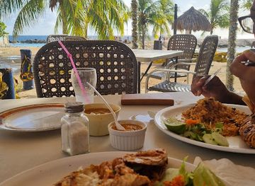 curacao/groot-santa-martha/restaurant/sea-side-terrace