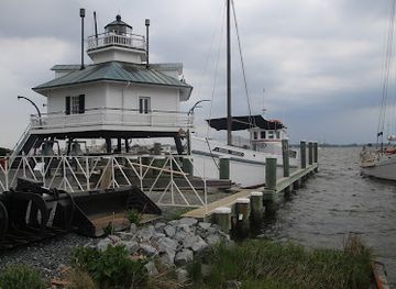 maryland/chesapeake-bay-maritime-museum/restaurant/1879-hooper-strait-lighthouse-cbmm