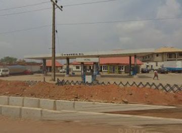 nigeria/ibadan/restaurant/enis-father-restaurant-and-cool-spot